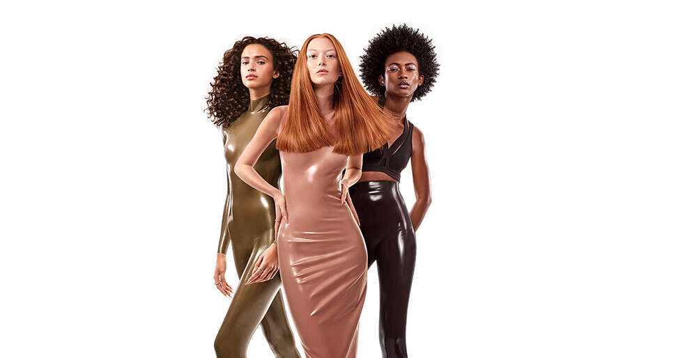 Deep Hair Repair: How Absolut Molecular Oil Tackles Heat & Color Damage